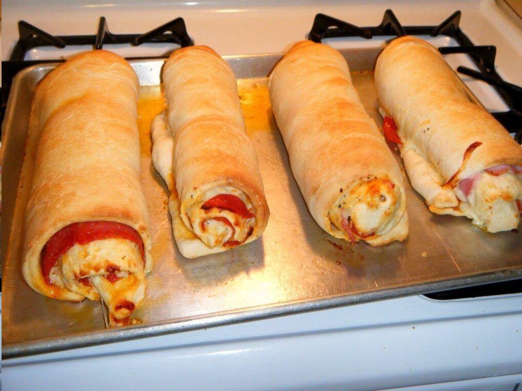 Pepperoni Pizza Bread Recipe