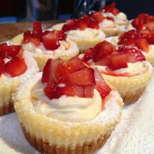 Miniature Baked Cheesecakes