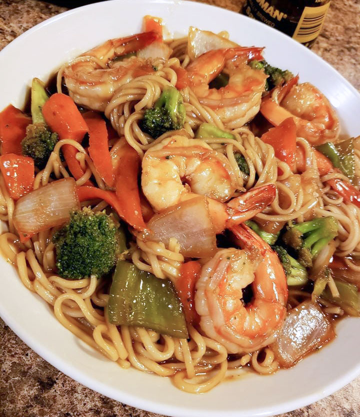 Shrimp lo mein