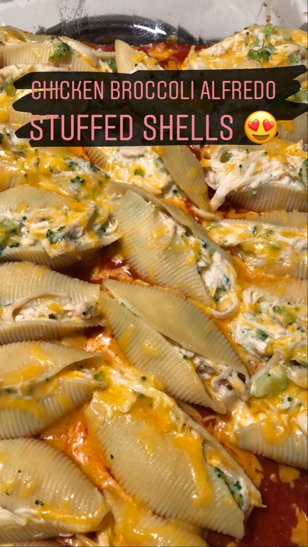 CHICKEN ALFREDO STUFFED SHELLS RECIPE